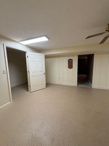 109 Barkley, Nicholasville, KY 40356