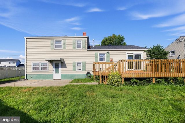 4 ROSLYN RD, Trenton, NJ 08610