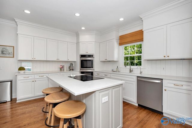 2123 Greenslope Trail NE, Huntsville, AL 35811