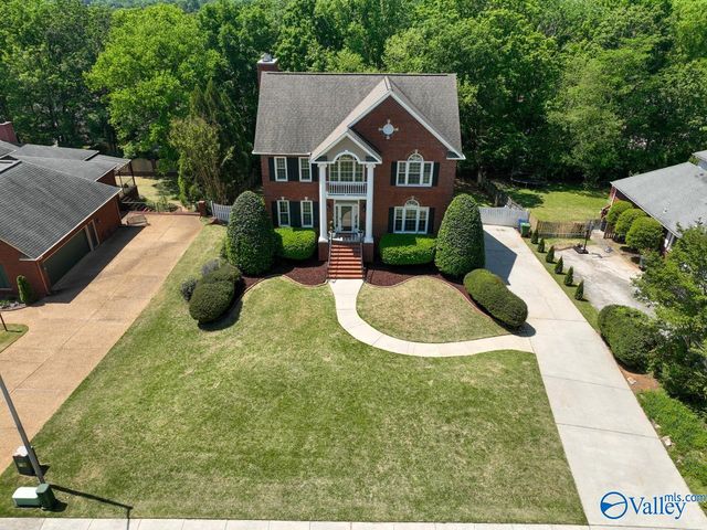 2123 Greenslope Trail NE, Huntsville, AL 35811