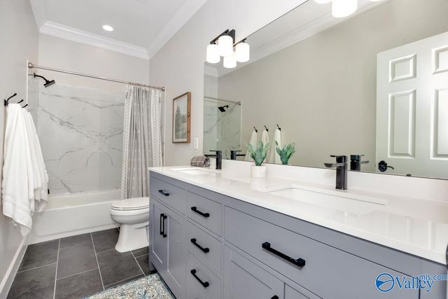 2123 Greenslope Trail NE, Huntsville, AL 35811