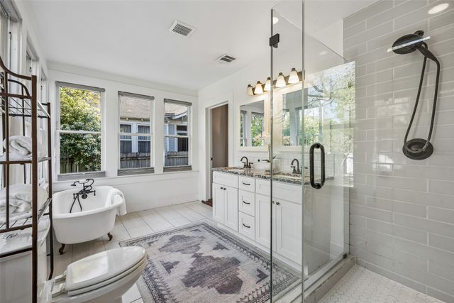 214 S Montclair Avenue, Dallas, TX 75208