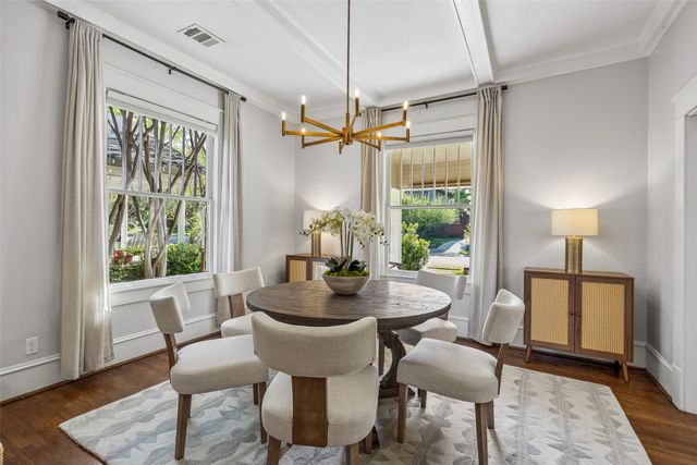 214 S Montclair Avenue, Dallas, TX 75208