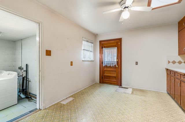 935 Manzano Street NE, Albuquerque, NM 87110