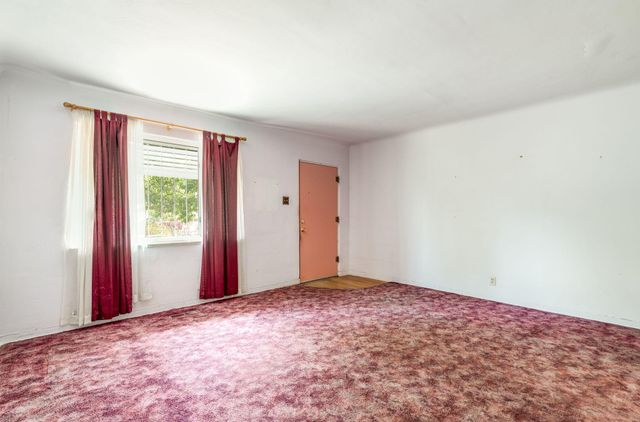 935 Manzano Street NE, Albuquerque, NM 87110