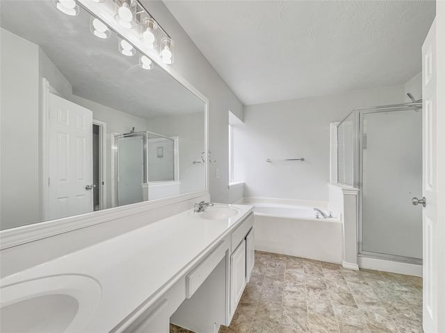 10623 Redwood Drive, Baytown, TX 77523