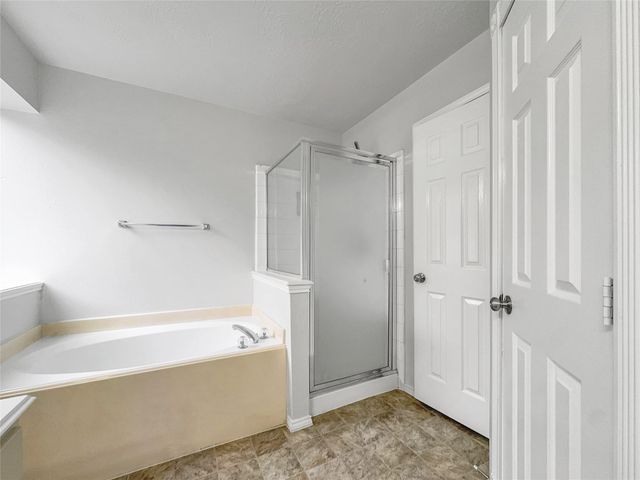 10623 Redwood Drive, Baytown, TX 77523