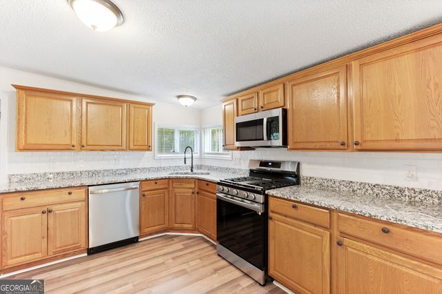 239 Dogwood Acres, Macon, GA 31217