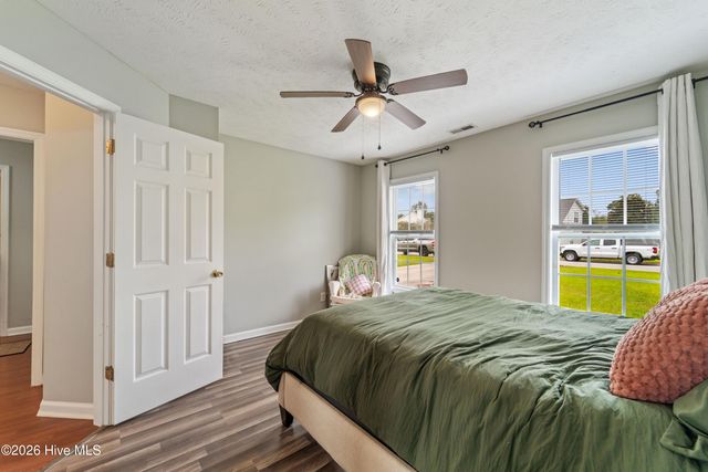 183 Bridlewood Drive, Jacksonville, NC 28540