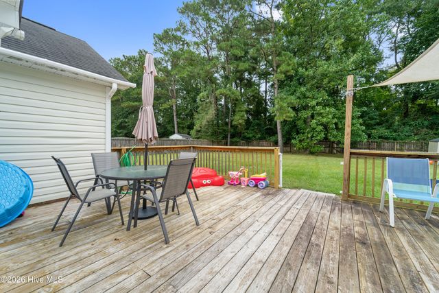 183 Bridlewood Drive, Jacksonville, NC 28540