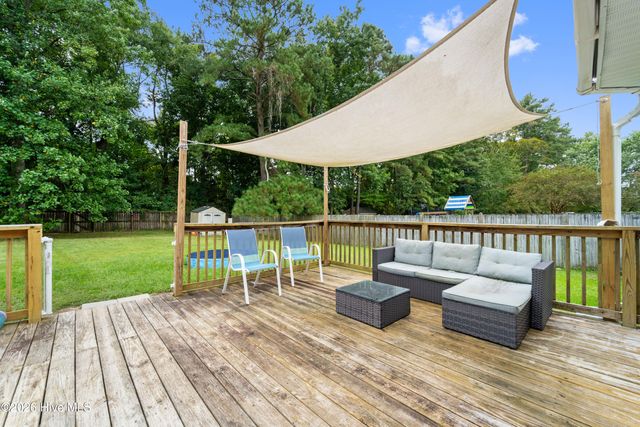 183 Bridlewood Drive, Jacksonville, NC 28540