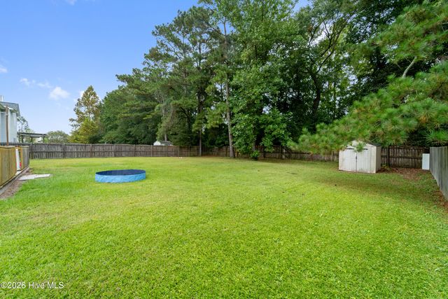 183 Bridlewood Drive, Jacksonville, NC 28540