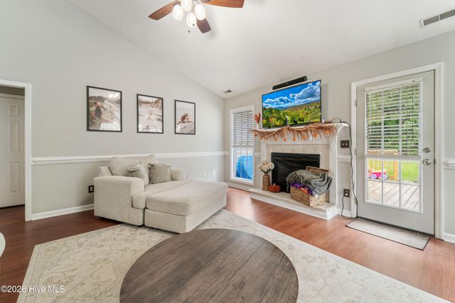 183 Bridlewood Drive, Jacksonville, NC 28540