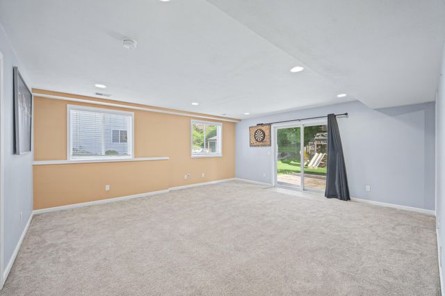 11493 Trent Street Se, Lowell Twp, MI 49331