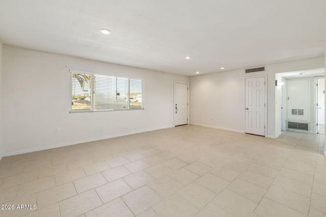 10037 N BALBOA Drive, Sun City, AZ 85351