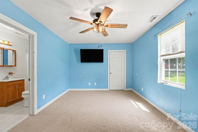 1911 Central Drive, Kannapolis, NC 28083