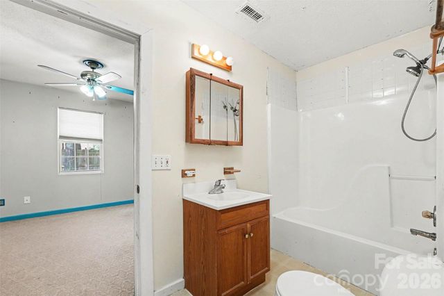 1911 Central Drive, Kannapolis, NC 28083