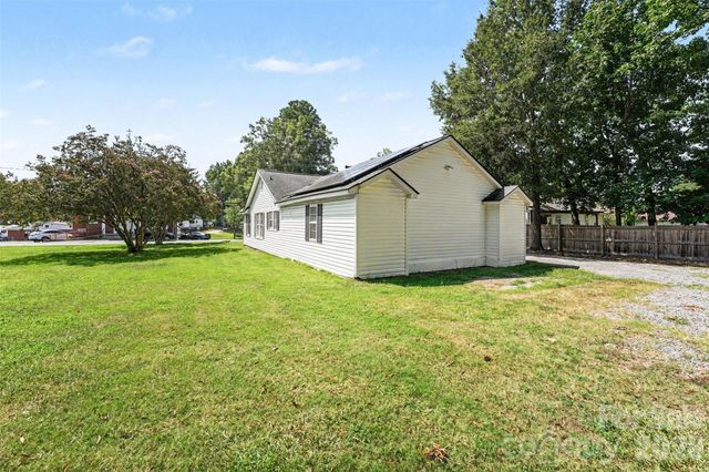 1911 Central Drive, Kannapolis, NC 28083