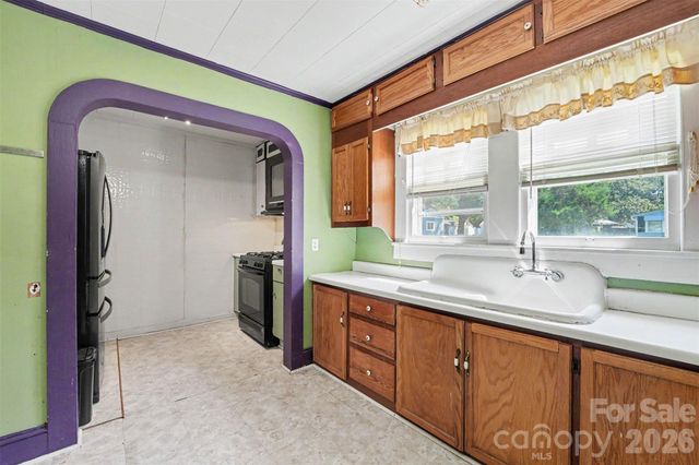 1911 Central Drive, Kannapolis, NC 28083