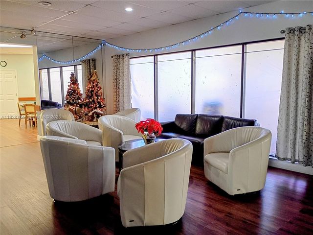 151 Berkley Rd 308, Hollywood, FL 33024