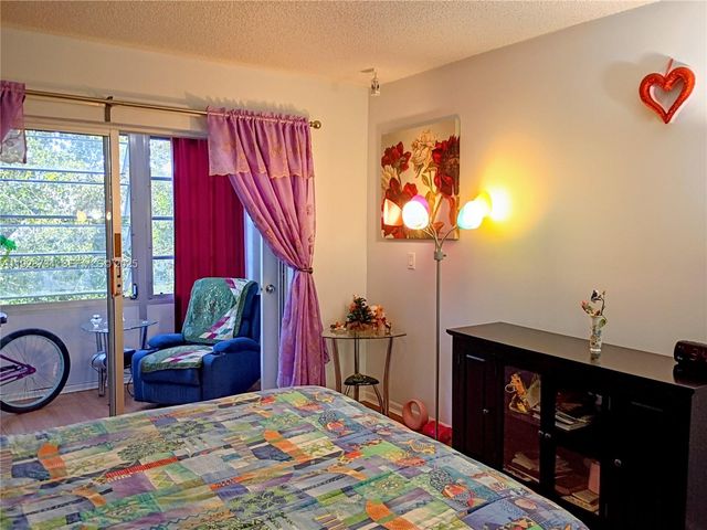 151 Berkley Rd 308, Hollywood, FL 33024