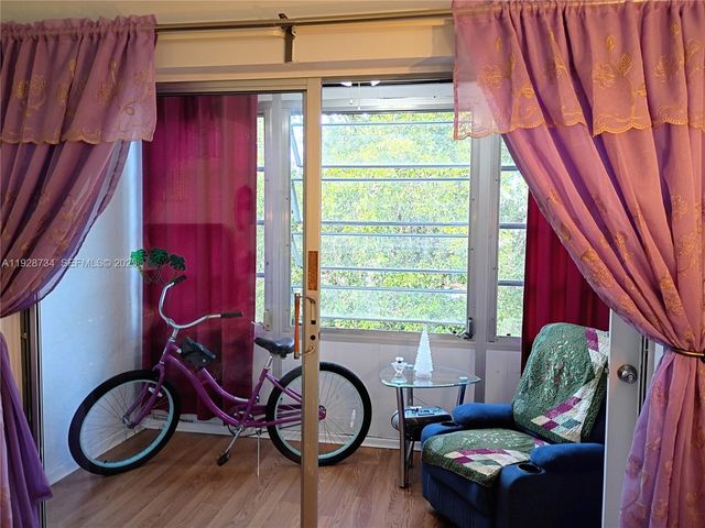 151 Berkley Rd 308, Hollywood, FL 33024