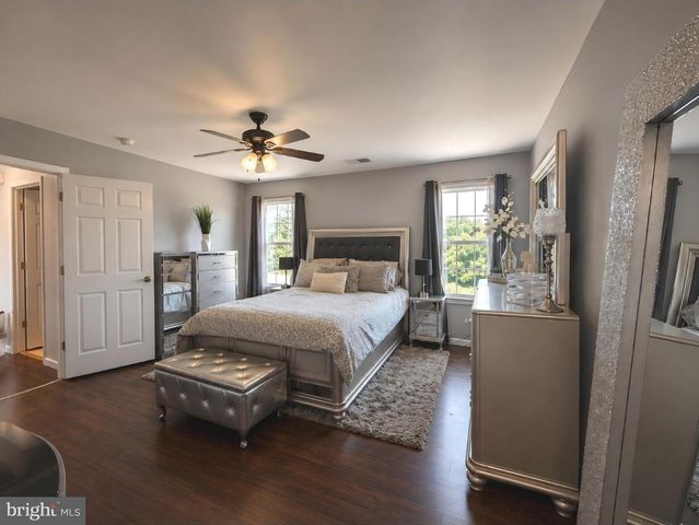 2520 OLD FARM DR, Vineland, NJ 08361