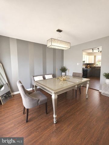 2520 OLD FARM DR, Vineland, NJ 08361