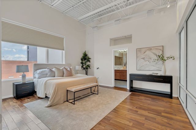 309 Church St Apt 602, Nashville, TN 37201