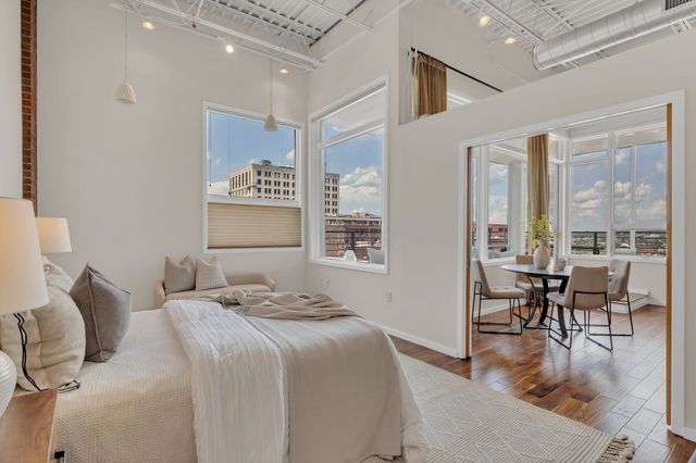 309 Church St Apt 602, Nashville, TN 37201