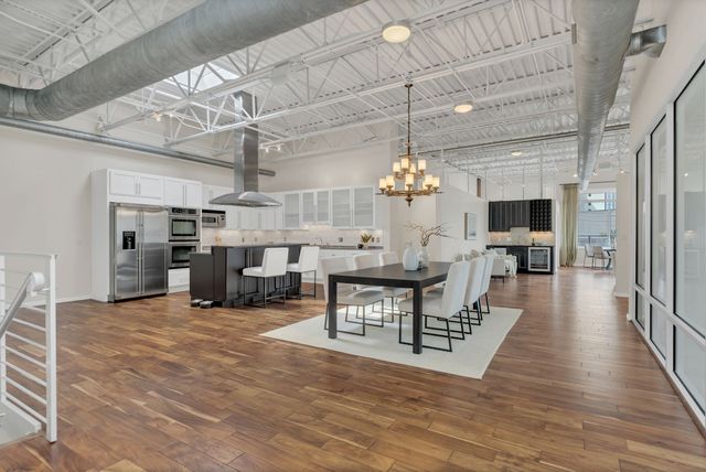 309 Church St Apt 602, Nashville, TN 37201