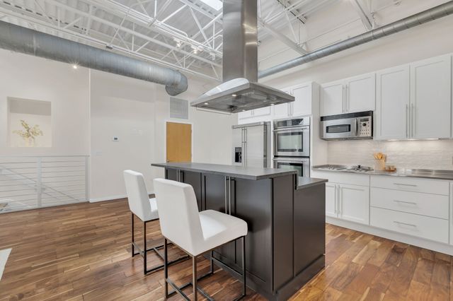 309 Church St Apt 602, Nashville, TN 37201