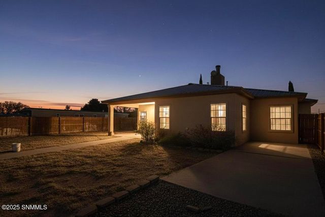 9044 Roswell Road, Mesilla Park, NM 88047