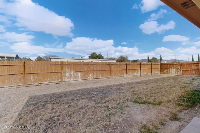 9044 Roswell Road, Mesilla Park, NM 88047