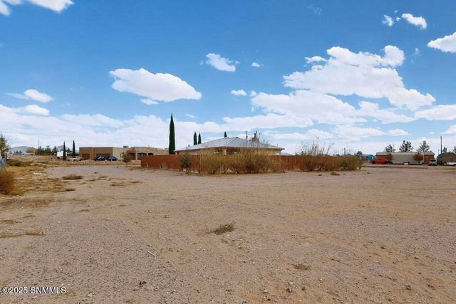 9044 Roswell Road, Mesilla Park, NM 88047