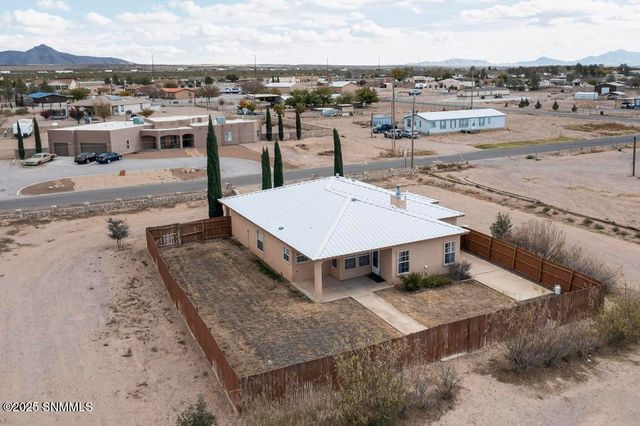 9044 Roswell Road, Mesilla Park, NM 88047