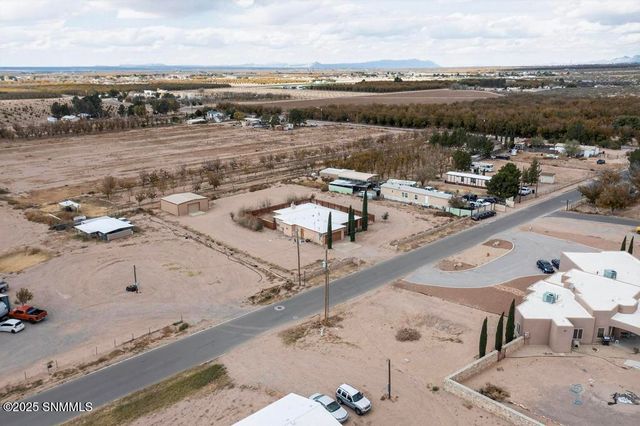 9044 Roswell Road, Mesilla Park, NM 88047