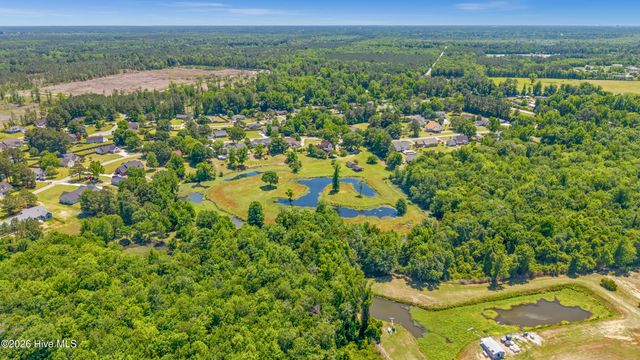 201 Winding Creek Road, Rocky Point, NC 28457