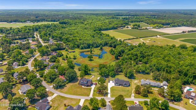 201 Winding Creek Road, Rocky Point, NC 28457