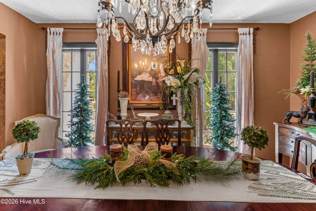 201 Winding Creek Road, Rocky Point, NC 28457
