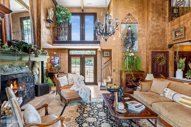 201 Winding Creek Road, Rocky Point, NC 28457
