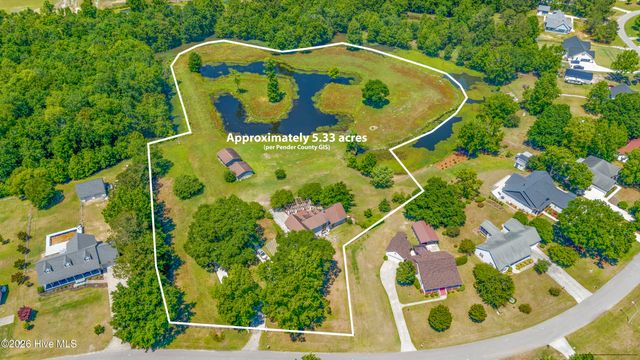 201 Winding Creek Road, Rocky Point, NC 28457