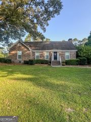 504 Payne Place, Dublin, GA 31021