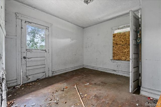 120 Collingwood Street, Detroit, MI 48202