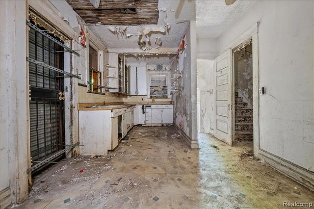 120 Collingwood Street, Detroit, MI 48202