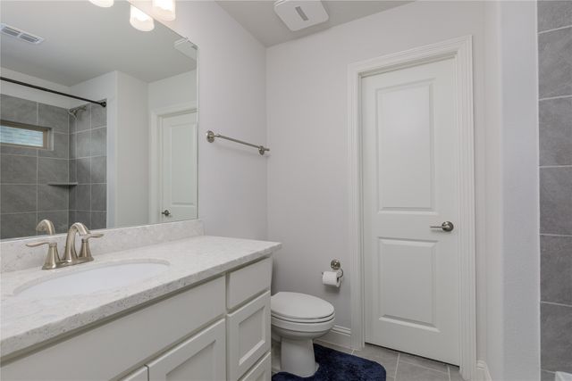 6738 Barnes Drive, Frisco, TX 75034