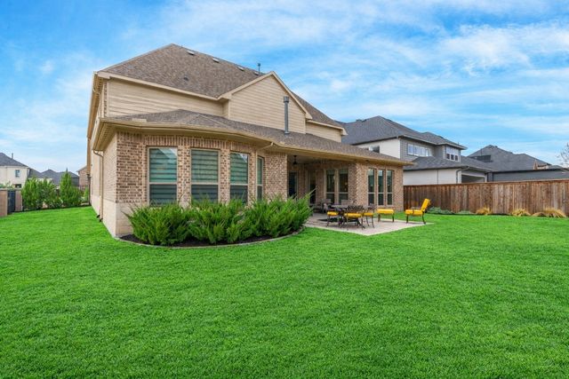 6738 Barnes Drive, Frisco, TX 75034