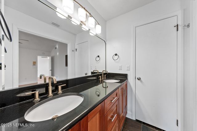 528 10TH Avenue S, Jacksonville Beach, FL 32250