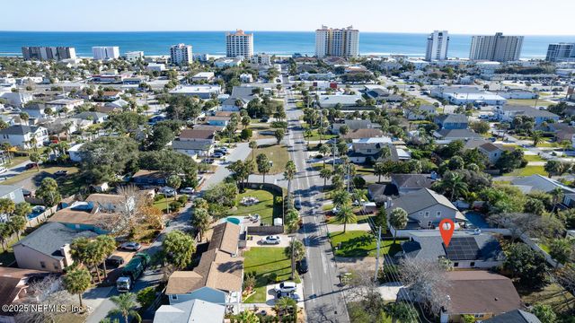 528 10TH Avenue S, Jacksonville Beach, FL 32250
