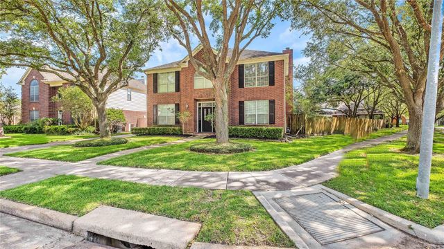 13831 Marbledale Court, Houston, TX 77059